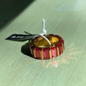 Stunning J. Crew Faceted Crystal band size 6